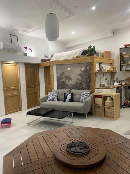 Beau T2 Clim Terrasse Superhote Apartment