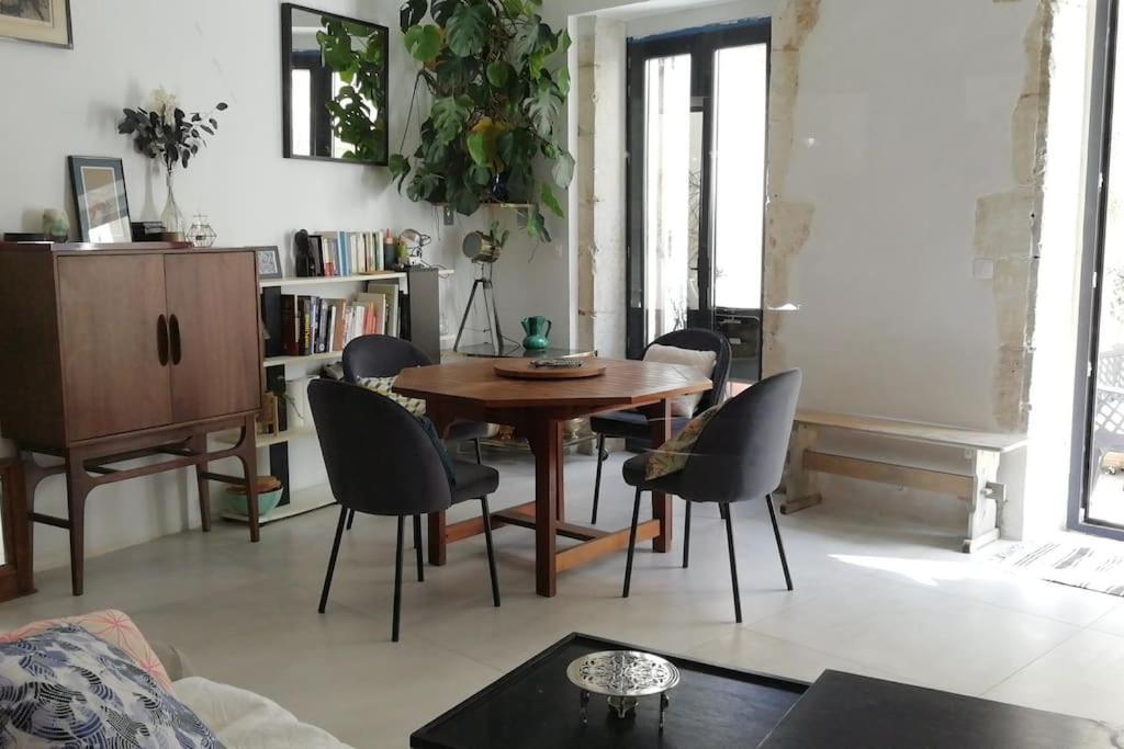 Apartment Beau T2 Clim Terrasse Superhote